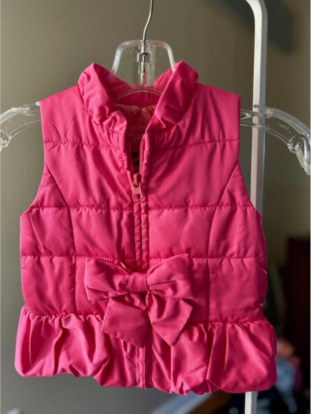 Lilly Pulitzer Pink Puffer Vest Bow Detail Girls XS (2/3)